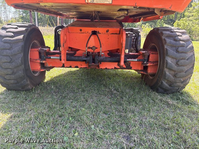 image for item EF1077 2008 JLG 600S boom lift