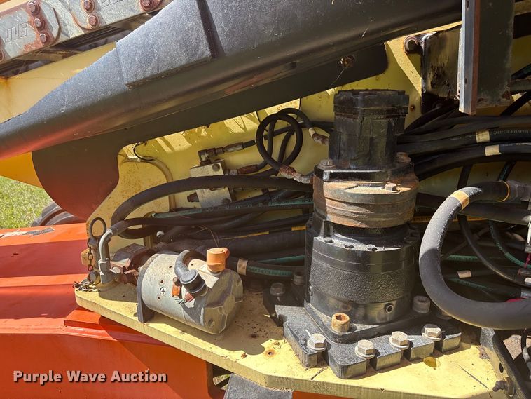 image for item EF1077 2008 JLG 600S boom lift