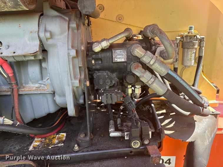 image for item EF1077 2008 JLG 600S boom lift