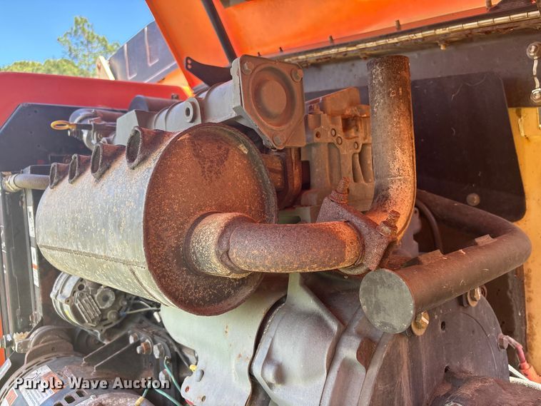 image for item EF1077 2008 JLG 600S boom lift