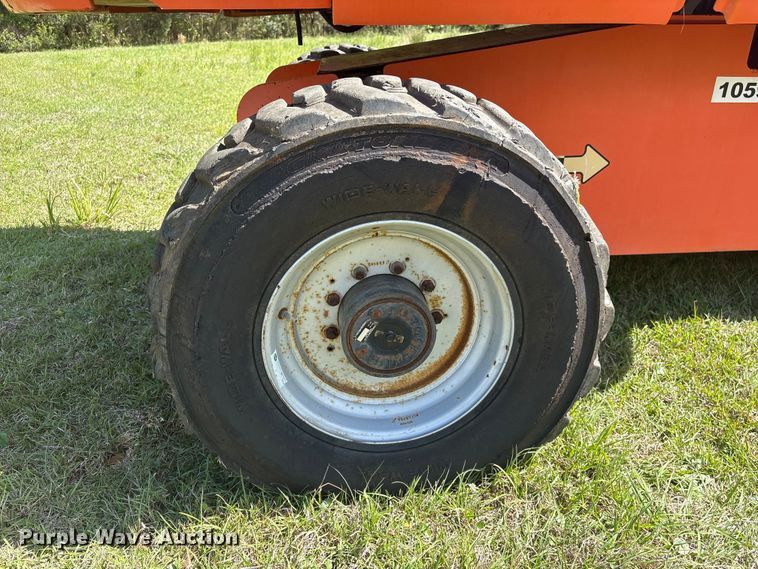 image for item EF1077 2008 JLG 600S boom lift