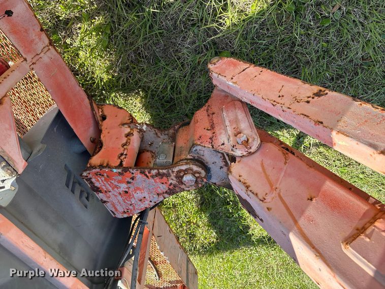 image for item EF1078 2008 JLG 600SJ boom lift