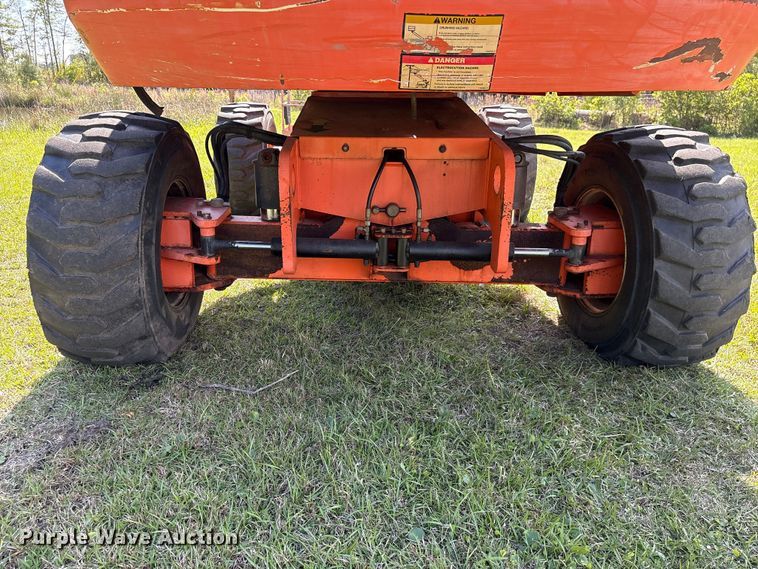 image for item EF1078 2008 JLG 600SJ boom lift