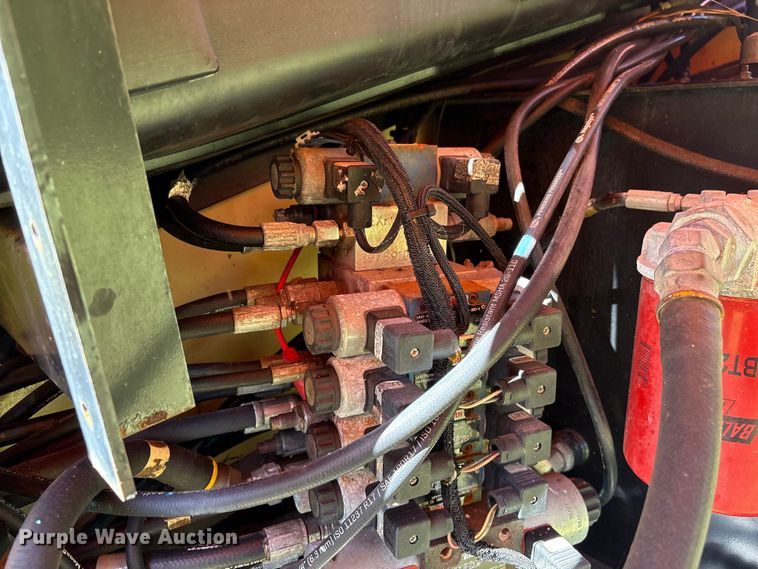 image for item EF1078 2008 JLG 600SJ boom lift