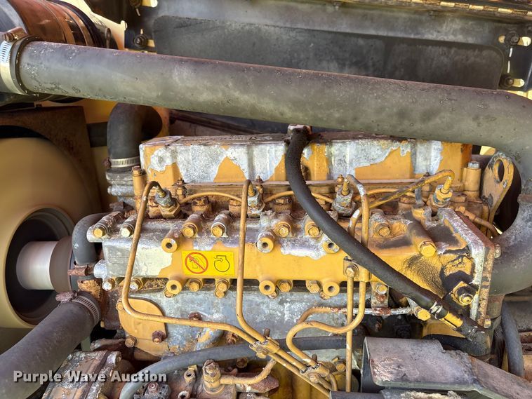 image for item EF1078 2008 JLG 600SJ boom lift