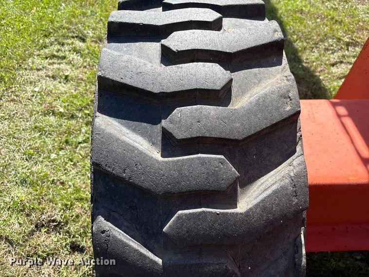 image for item EF1078 2008 JLG 600SJ boom lift