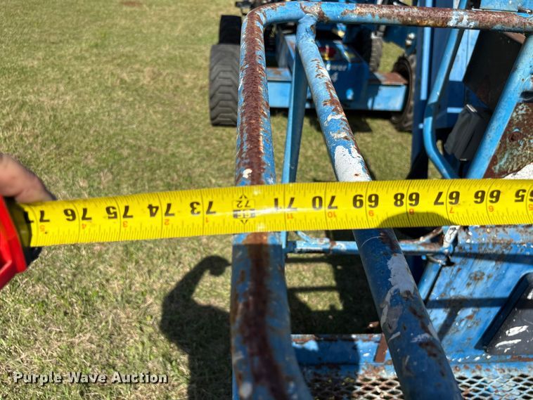 image for item EF1079 2013 Genie Z45 boom lift