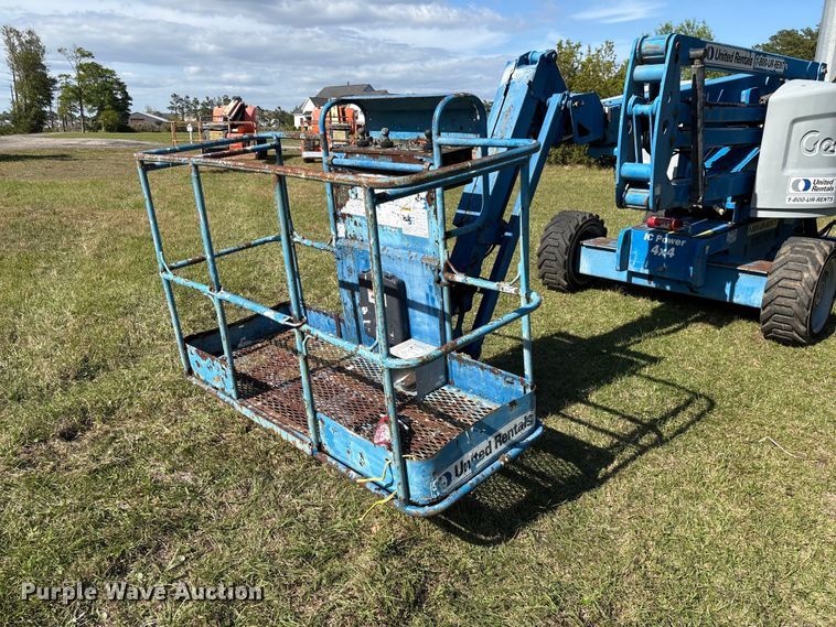 image for item EF1079 2013 Genie Z45 boom lift