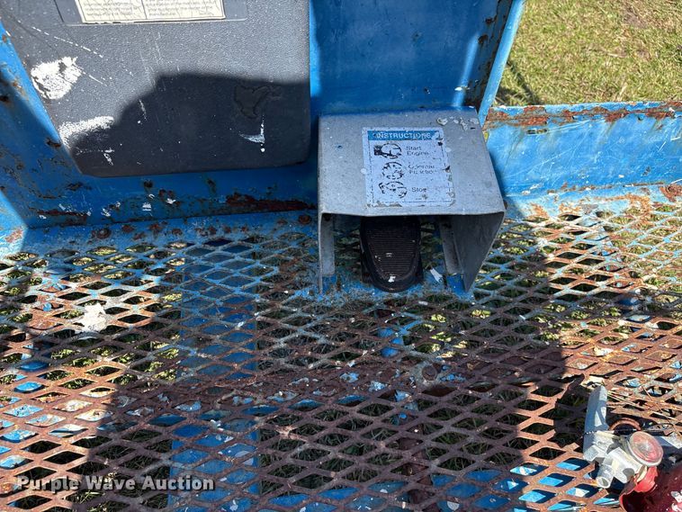 image for item EF1079 2013 Genie Z45 boom lift