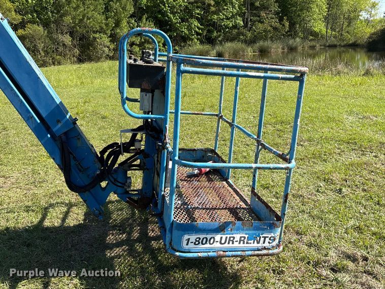 image for item EF1079 2013 Genie Z45 boom lift
