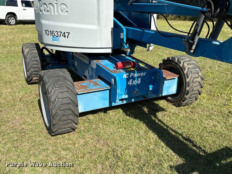 image for item EF1079 2013 Genie Z45 boom lift