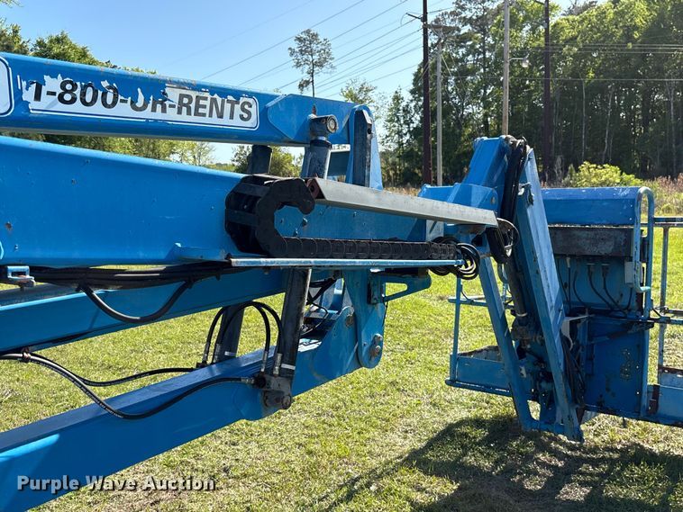 image for item EF1079 2013 Genie Z45 boom lift