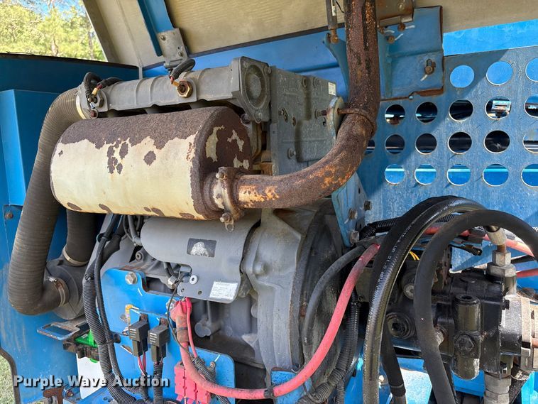 image for item EF1079 2013 Genie Z45 boom lift