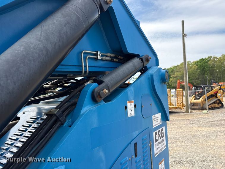 image for item EF1088 2018 Genie GTH-1056 telehandler