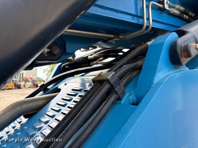 image for item EF1088 2018 Genie GTH-1056 telehandler