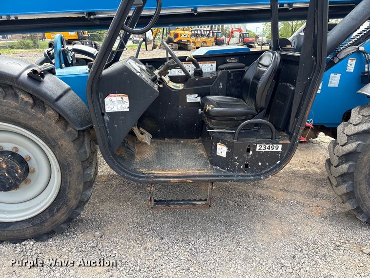 image for item EF1088 2018 Genie GTH-1056 telehandler