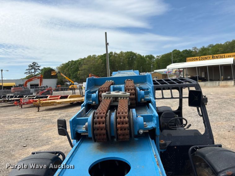 image for item EF1088 2018 Genie GTH-1056 telehandler