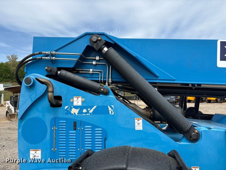 image for item EF1088 2018 Genie GTH-1056 telehandler