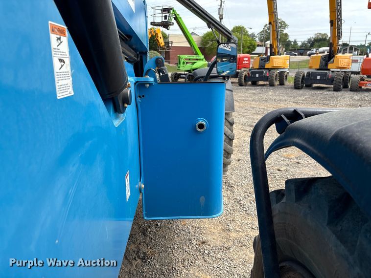 image for item EF1088 2018 Genie GTH-1056 telehandler