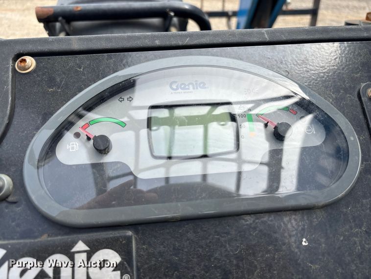 image for item EF1088 2018 Genie GTH-1056 telehandler