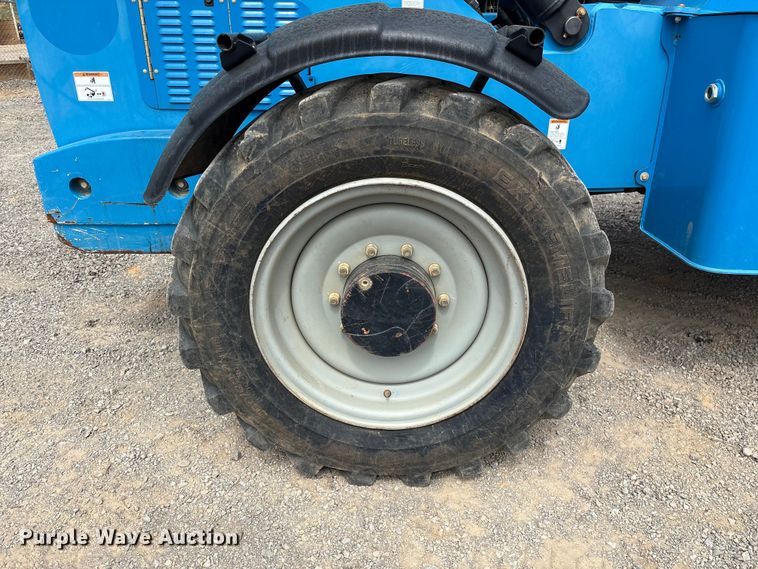 image for item EF1088 2018 Genie GTH-1056 telehandler