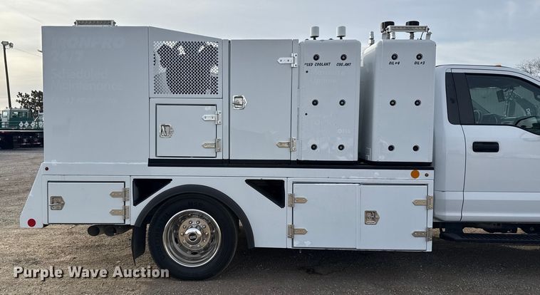 image for item EG1902 2018 Ford F550 Super Duty XL utility / service truck