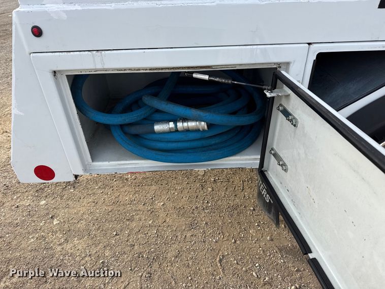 image for item EG1902 2018 Ford F550 Super Duty XL utility / service truck