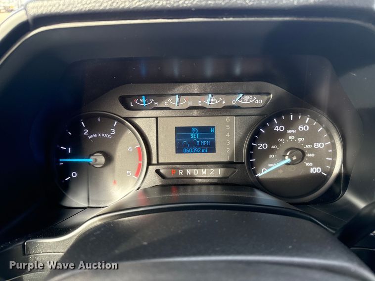 image for item EG1902 2018 Ford F550 Super Duty XL utility / service truck