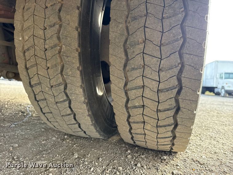 image for item EG1902 2018 Ford F550 Super Duty XL utility / service truck