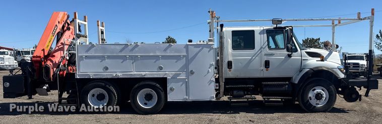 image for item EG2144 2010 International 7500 crane truck