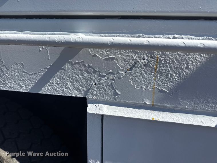 image for item EG2144 2010 International 7500 crane truck