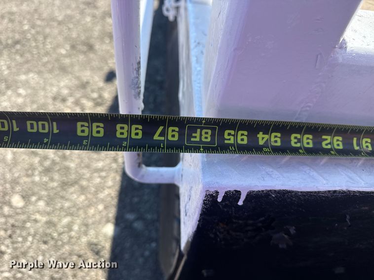 image for item EG2144 2010 International 7500 crane truck