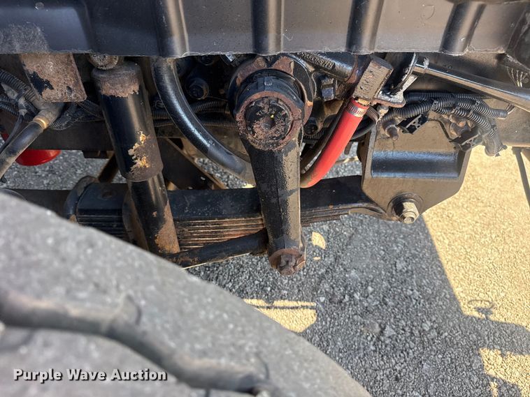 image for item EG2144 2010 International 7500 crane truck