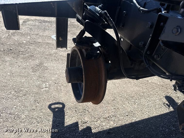 image for item EG2144 2010 International 7500 crane truck