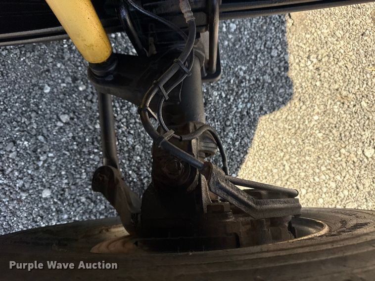 image for item EG8903 2008 Chevrolet C5500 bucket truck