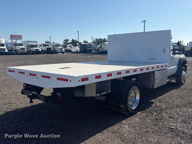 image for item EG8906 2016 Ford F450 Super Duty XL flatbed truck