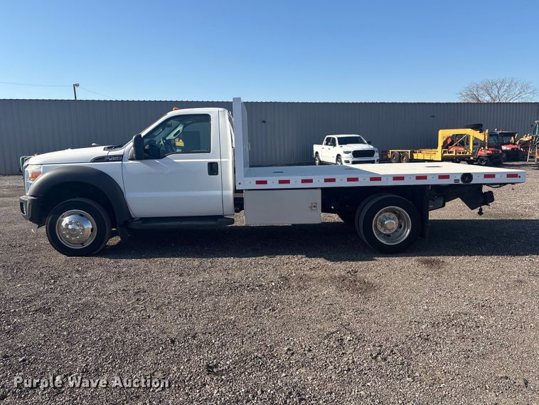 image for item EG8906 2016 Ford F450 Super Duty XL flatbed truck
