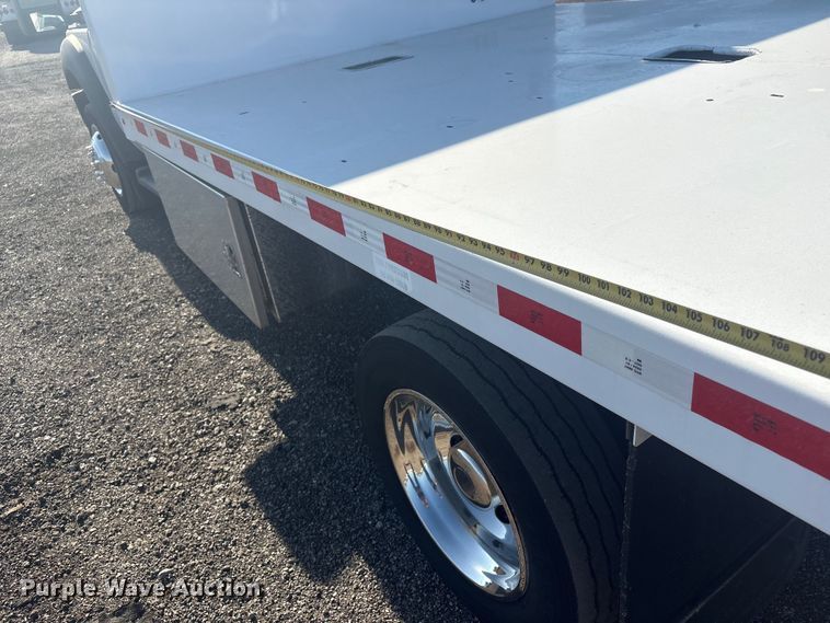 image for item EG8906 2016 Ford F450 Super Duty XL flatbed truck