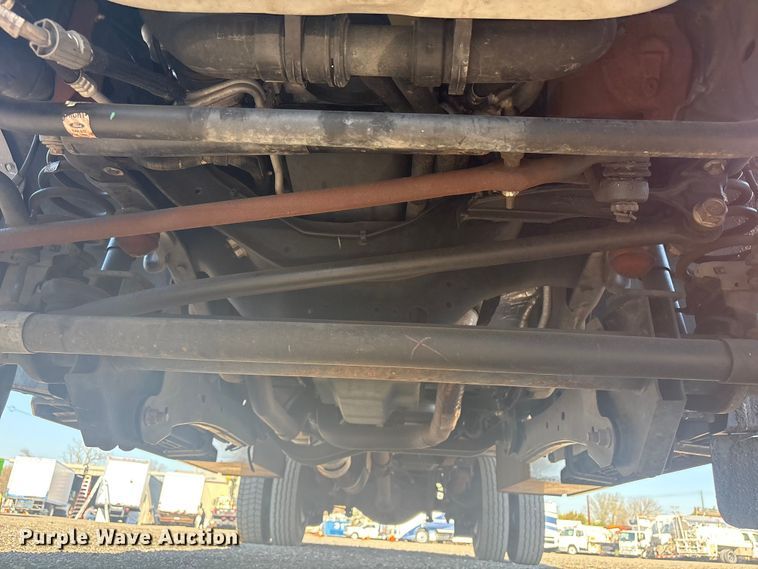 image for item EG8906 2016 Ford F450 Super Duty XL flatbed truck