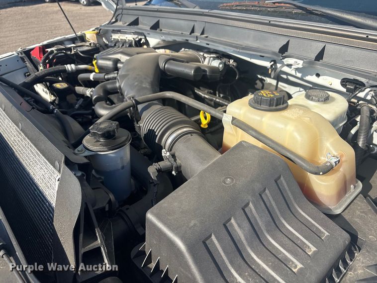 image for item EG8906 2016 Ford F450 Super Duty XL flatbed truck