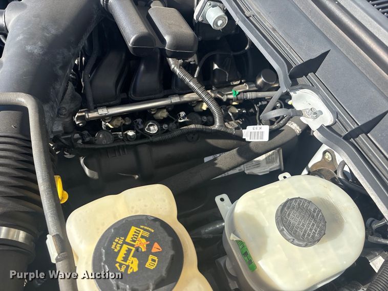 image for item EG8906 2016 Ford F450 Super Duty XL flatbed truck