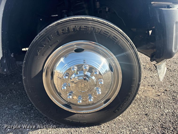 image for item EG8906 2016 Ford F450 Super Duty XL flatbed truck