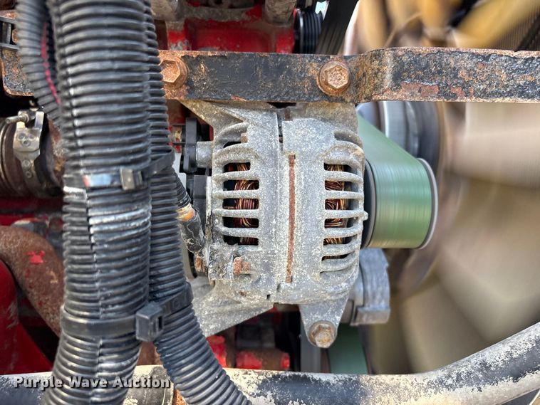 image for item EG8907 2015 International DF677 vacuum truck