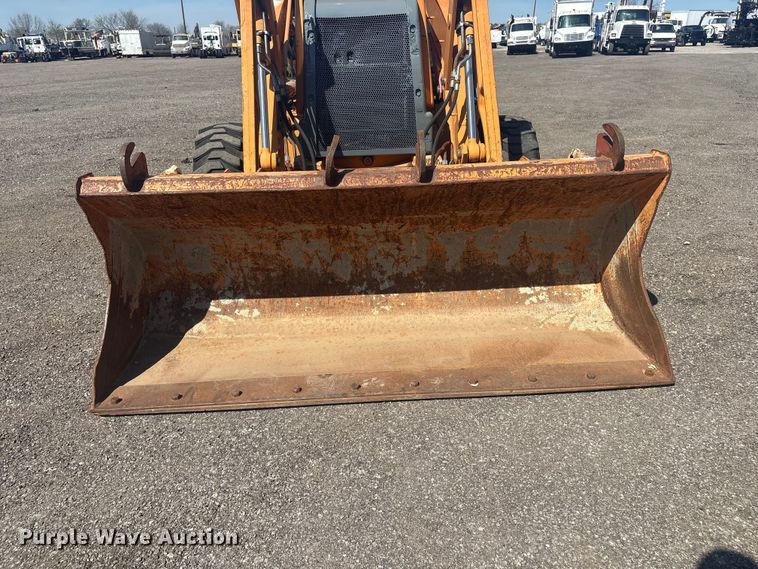 image for item EG8915 2010 Case 580 Super M backhoe