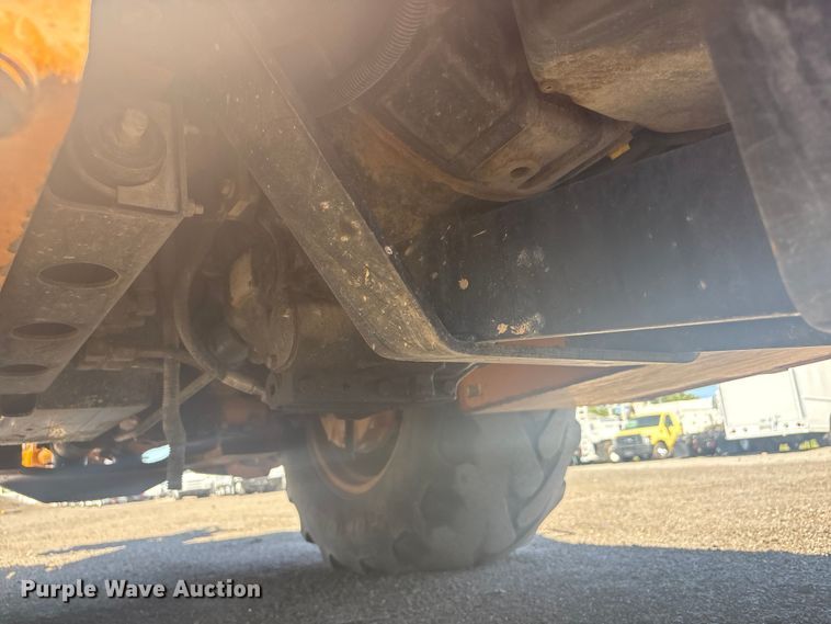 image for item EG8915 2010 Case 580 Super M backhoe