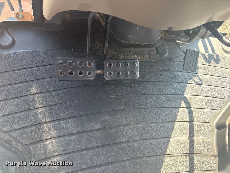 image for item EG8915 2010 Case 580 Super M backhoe