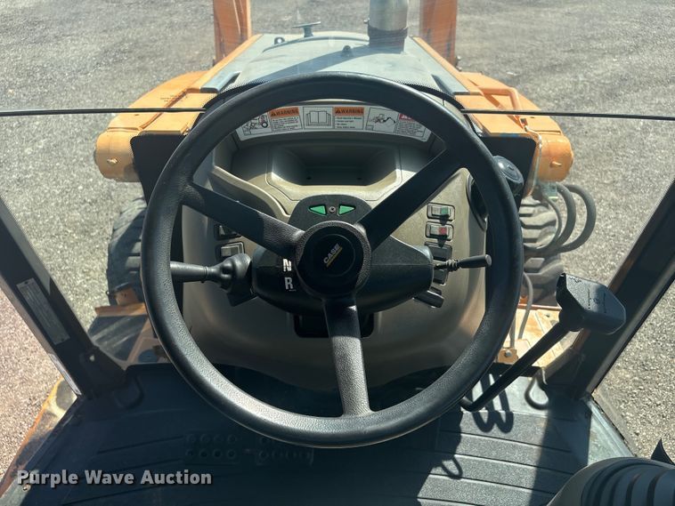 image for item EG8915 2010 Case 580 Super M backhoe