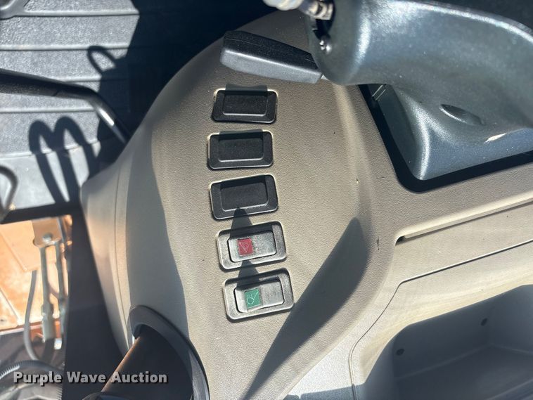 image for item EG8915 2010 Case 580 Super M backhoe