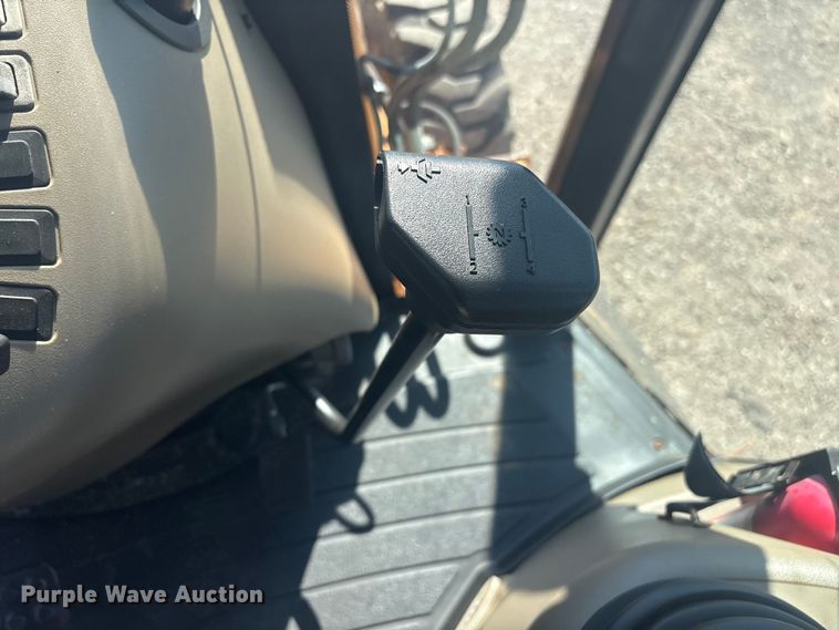 image for item EG8915 2010 Case 580 Super M backhoe