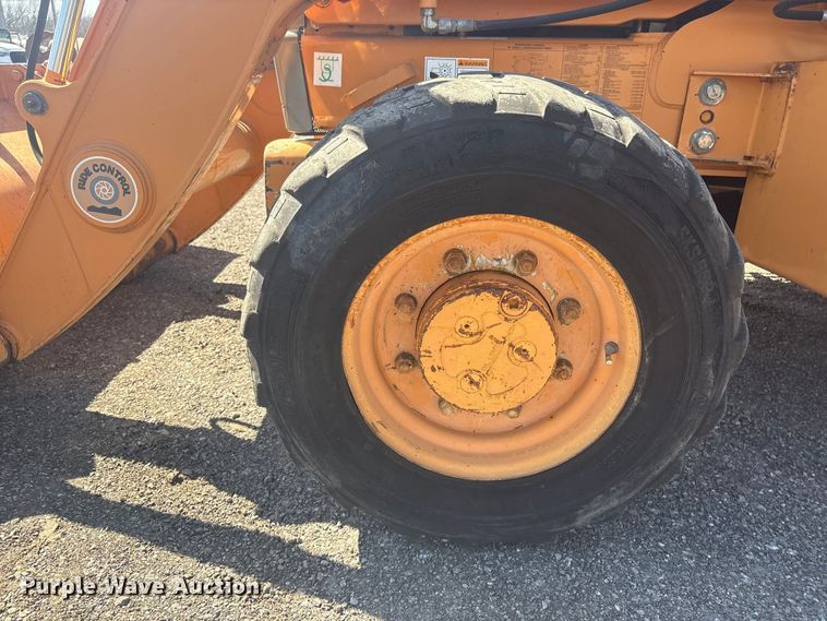 image for item EG8915 2010 Case 580 Super M backhoe